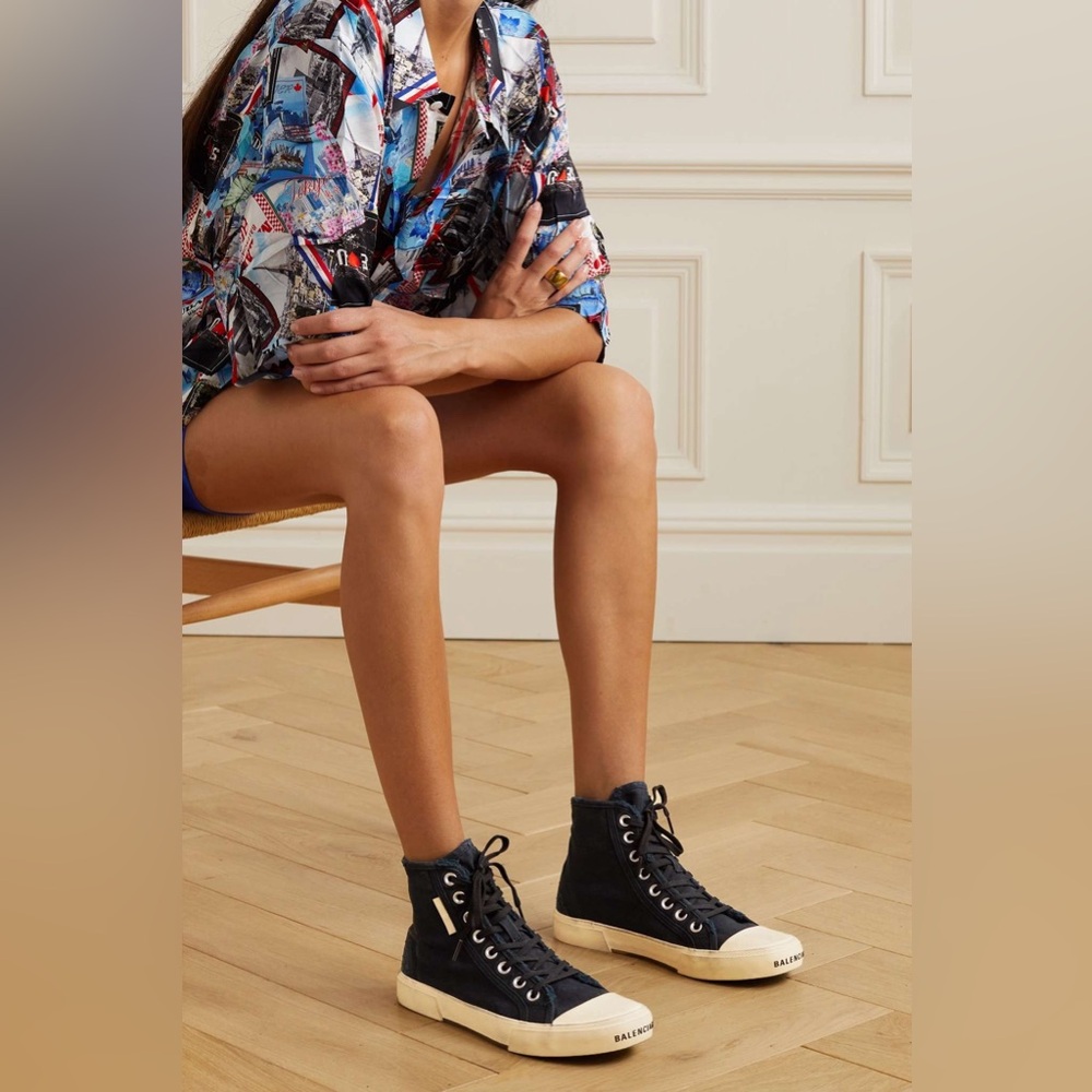 Balenciaga Unisex Black High-Top Sneakers